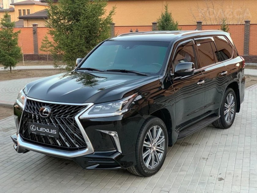 Lexus LX 570