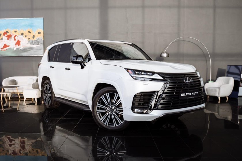 Новый lexus lx