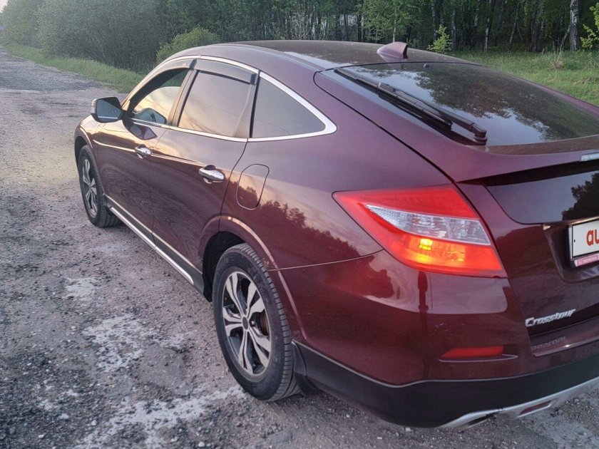 Хонда crosstour