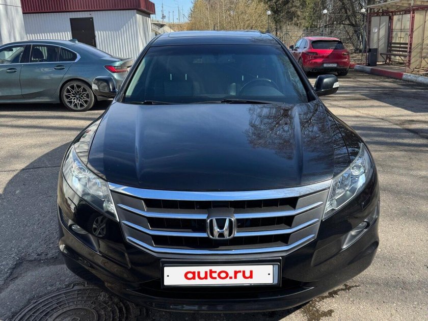 Honda crosstour 2012