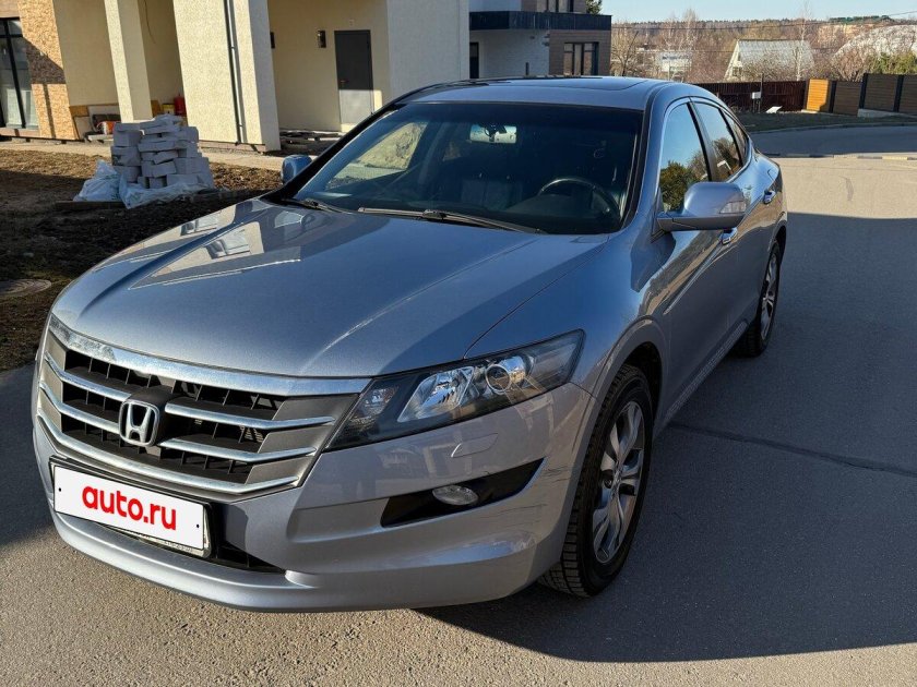 Серая хонда