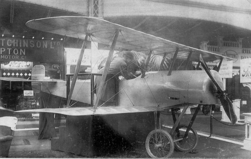 Самолет Бристоль Скаут