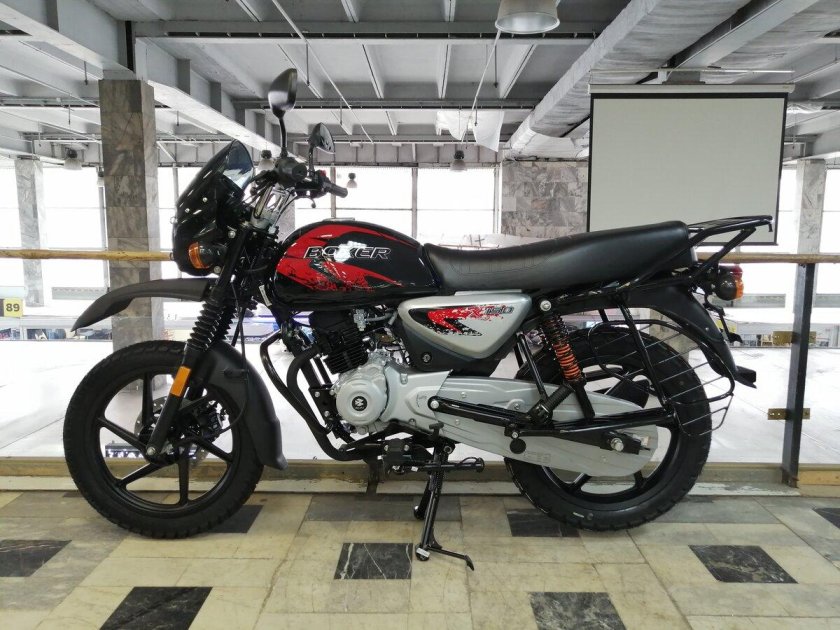 Мотоцикл bajaj boxer