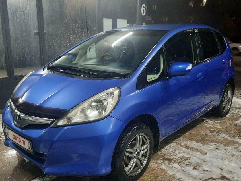 Honda fit 2012