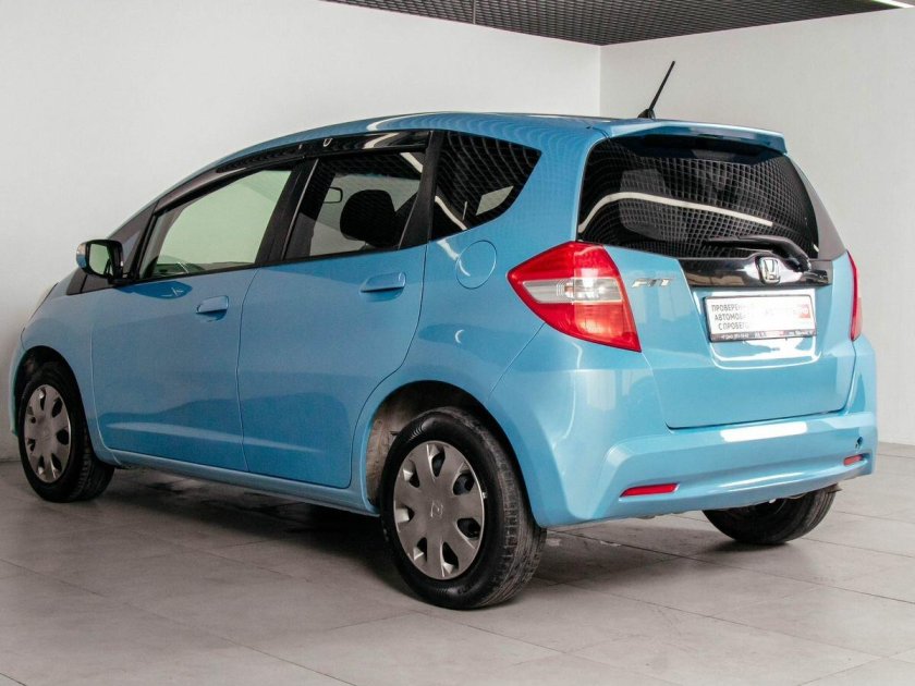 Honda fit ii