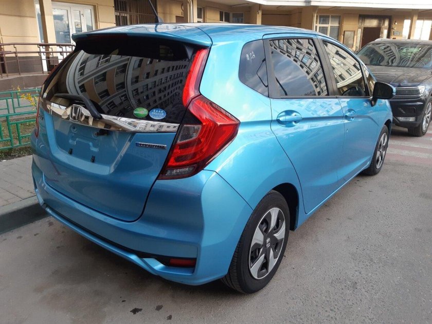 Хонда фит гибрид