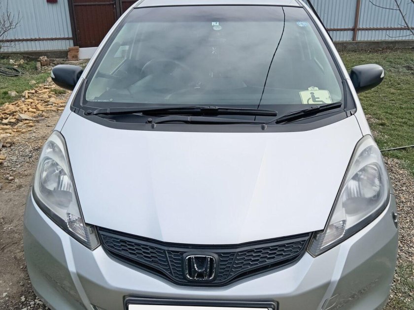 Хонда фит 2011