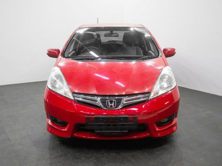Honda fit shuttle 2011