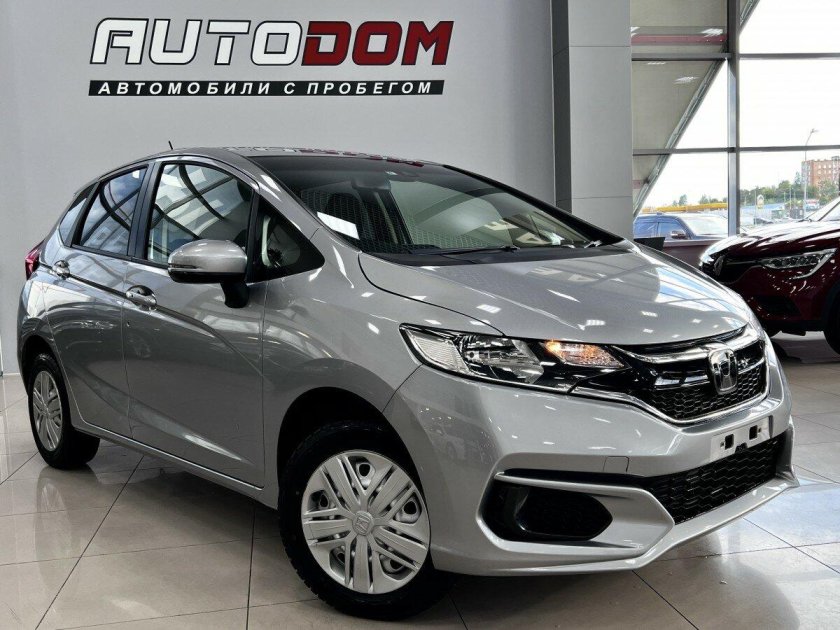 Хонда фит 2018