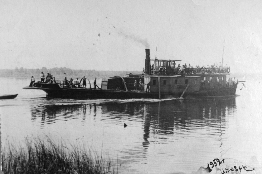 Баржи на Волге 19 век