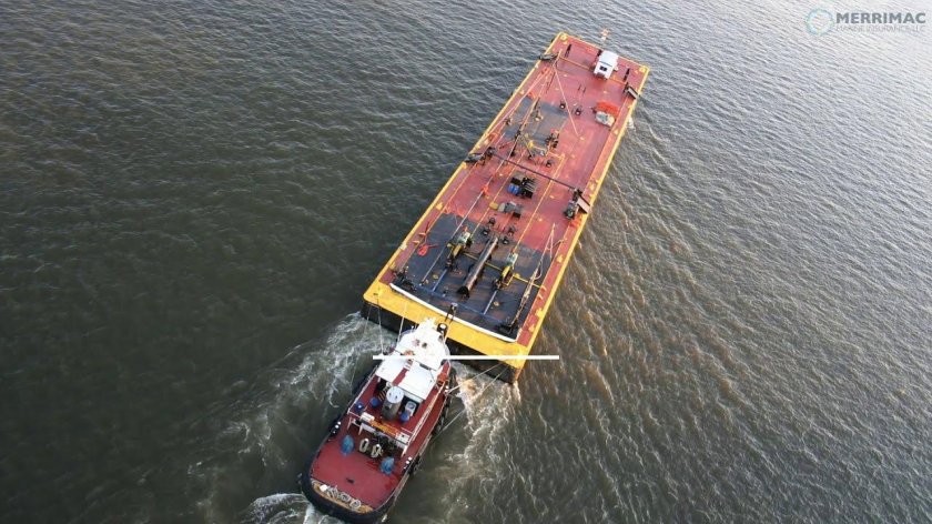 Ecstasea баржа несамоходная