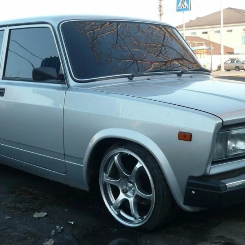 ВАЗ 2107 r16