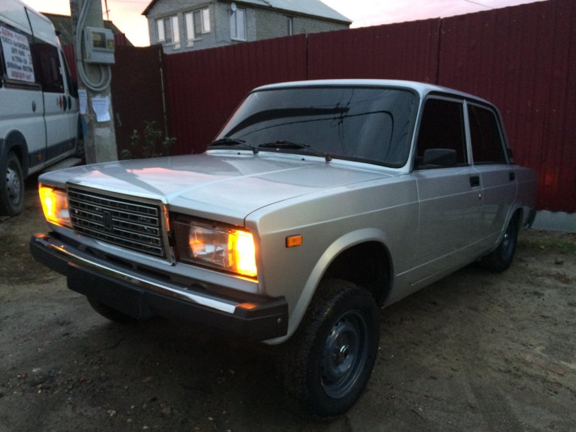 ВАЗ 2107 Снежка опер стайл