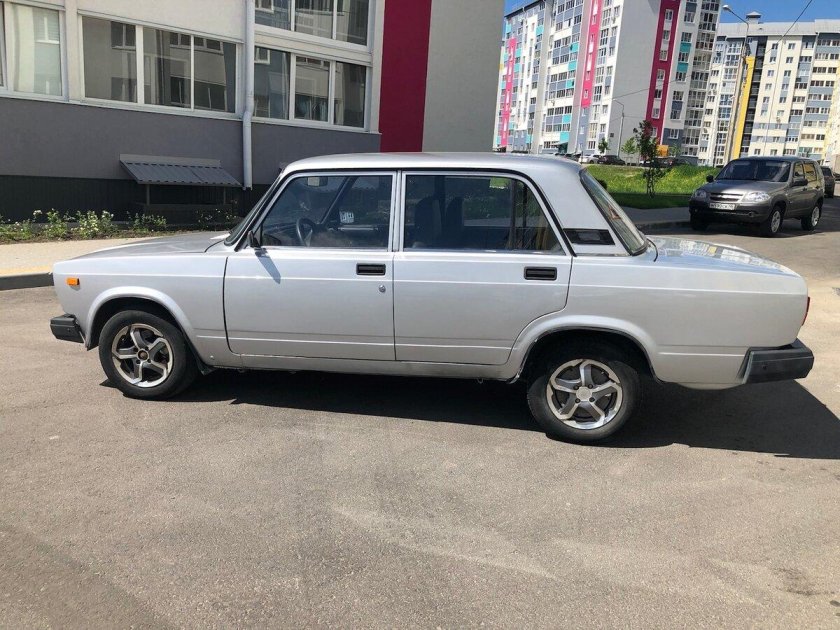 2107 Серебристая