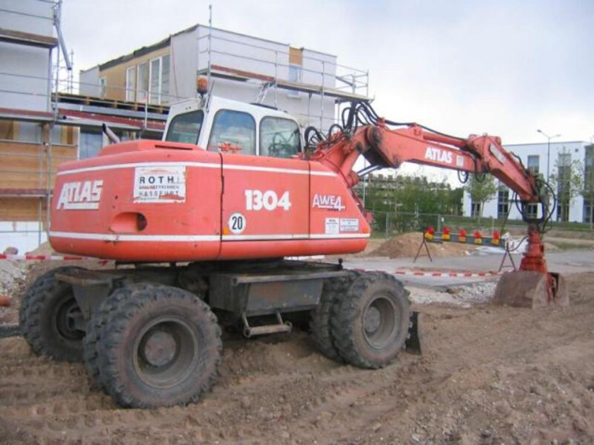 Экскаватор атлас 1304