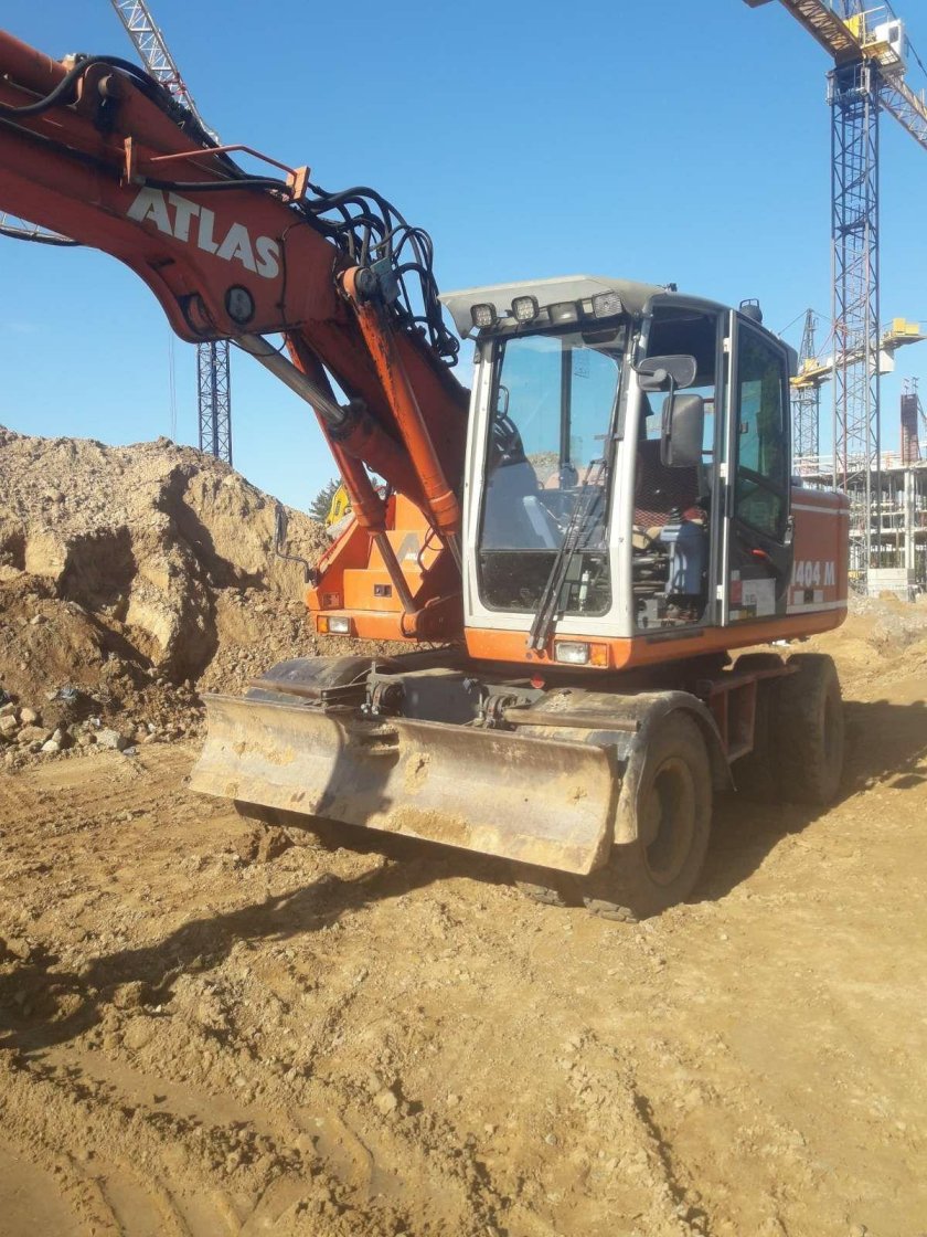 Запчасти для экскаваторов