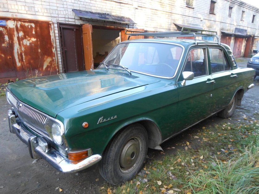 ГАЗ 24 зеленая