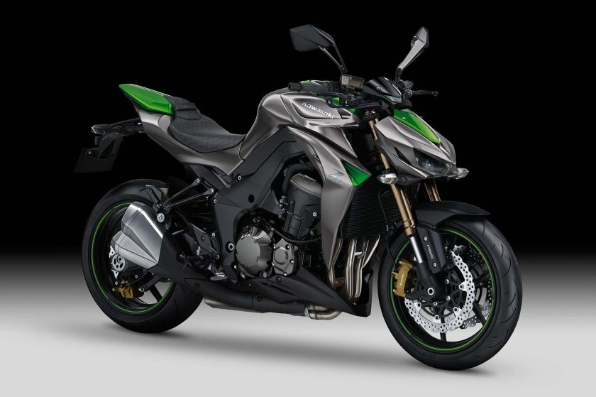 Kawasaki z1000 мотоцикл