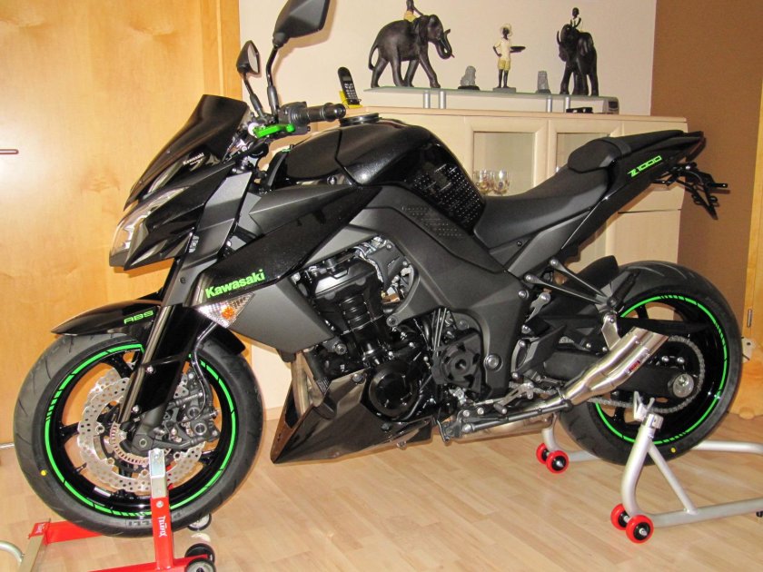 Kawasaki z1000