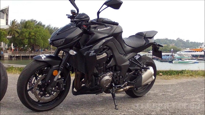 Kawasaki z1000 Black