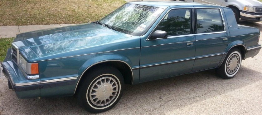 Dodge Dynasty 1988