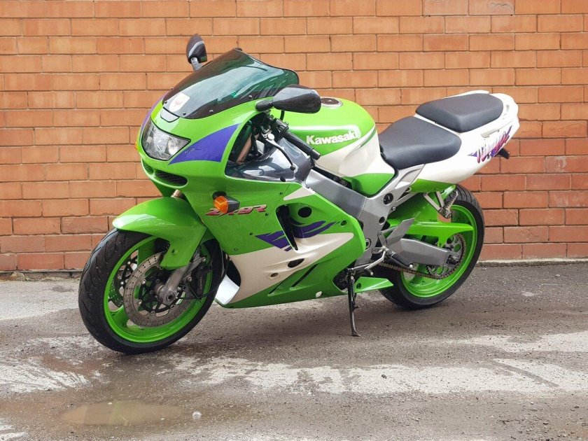 Кавасаки 900 кубов