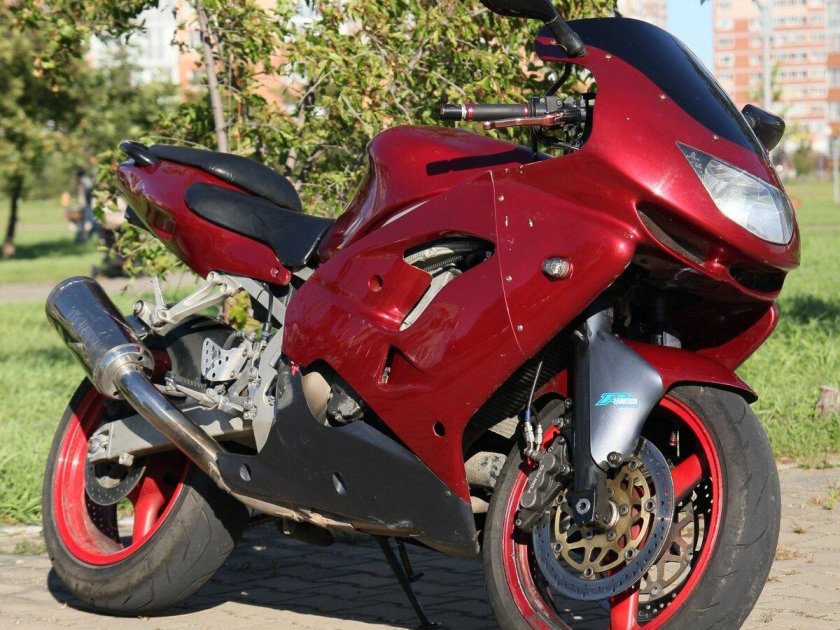 Kawasaki zzr 600 2006