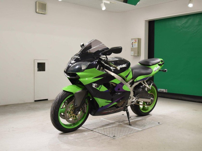 Kawasaki ninja zx-6r 2000