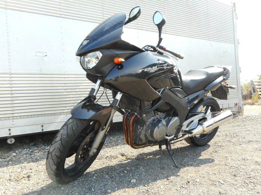 Ямаха 900 кубов