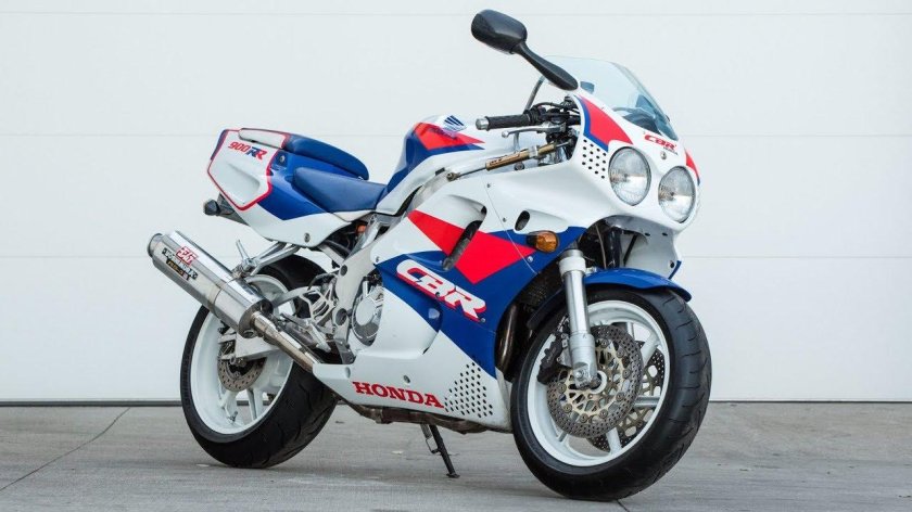 Honda cbr900rr