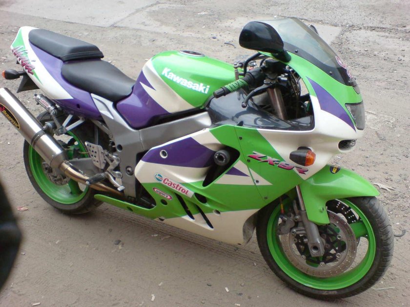 Kawasaki zx9r 1995
