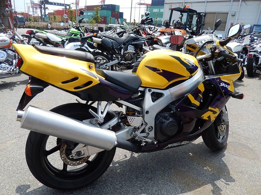 Honda CBR 900 1997