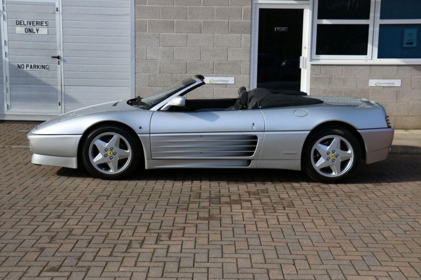 Ferrari 355
