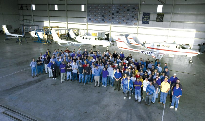 Самолёт Adam-500