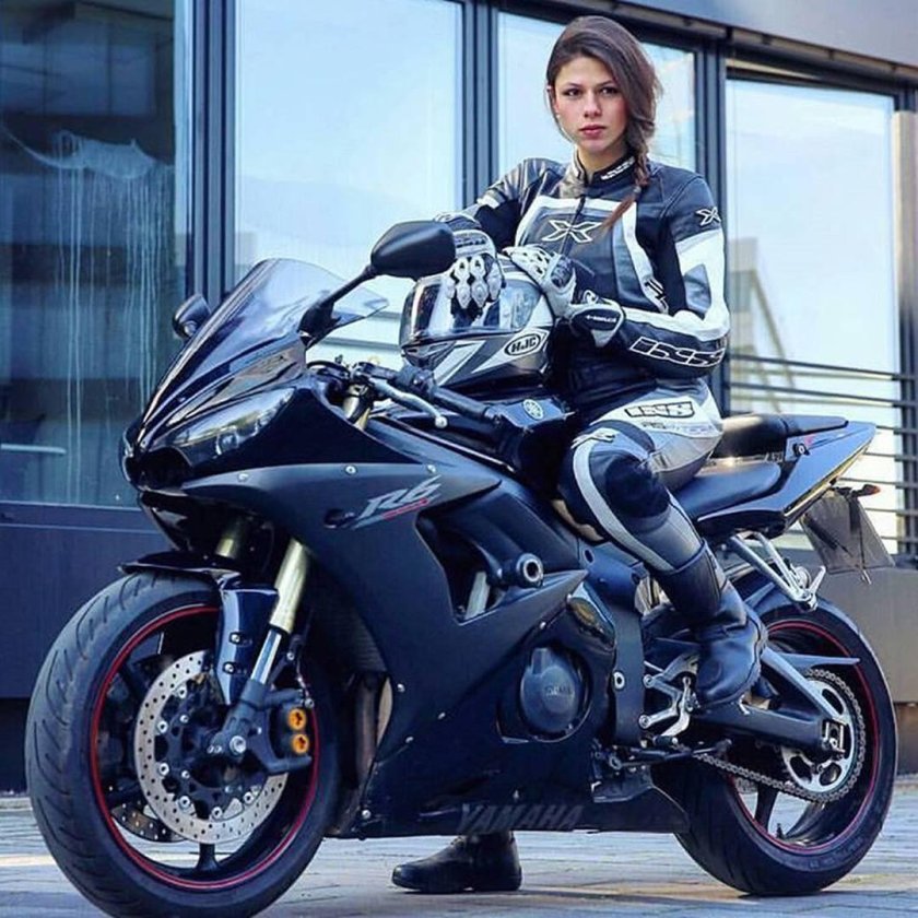 Татьяна Озолина байкерша