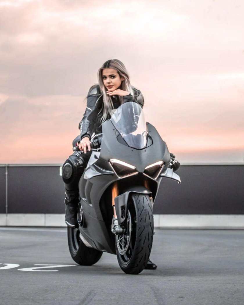 Женский мотоцикл