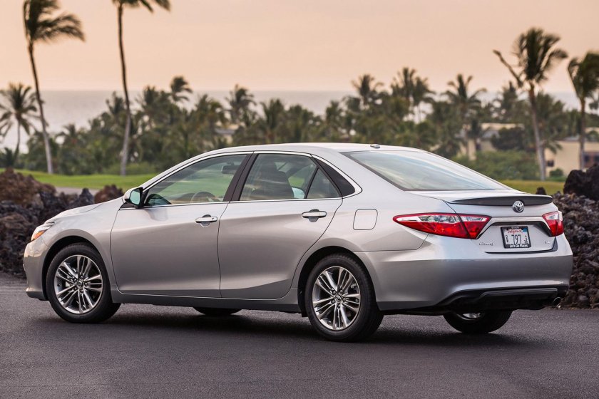 Toyota camry 2016