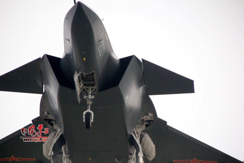 Стелс истребитель