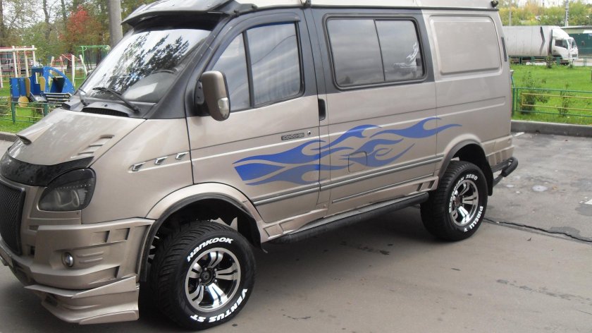 ГАЗ Соболь 2000