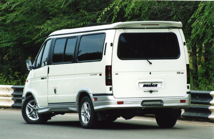 ГАЗ 2217 Баргузин