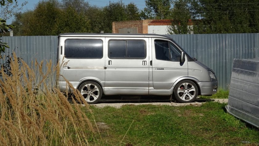 ГАЗ Соболь 2217