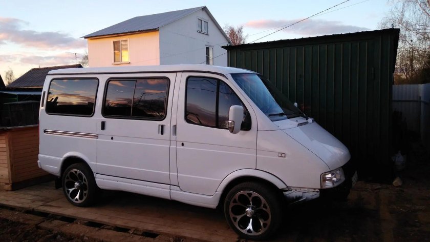 ГАЗ Соболь 2752 Баргузин