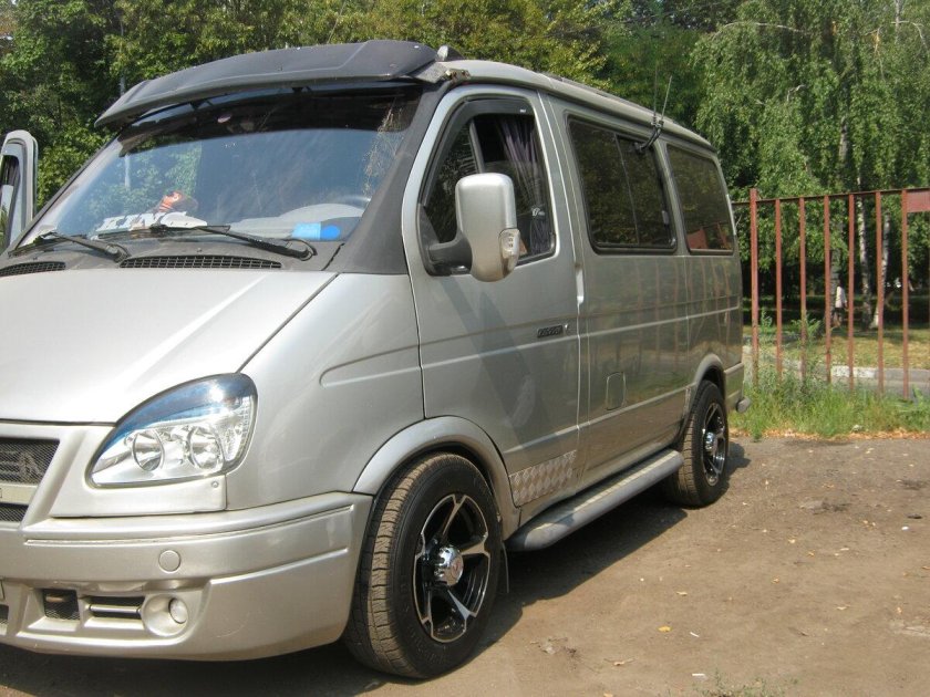 ГАЗ 2217 Баргузин