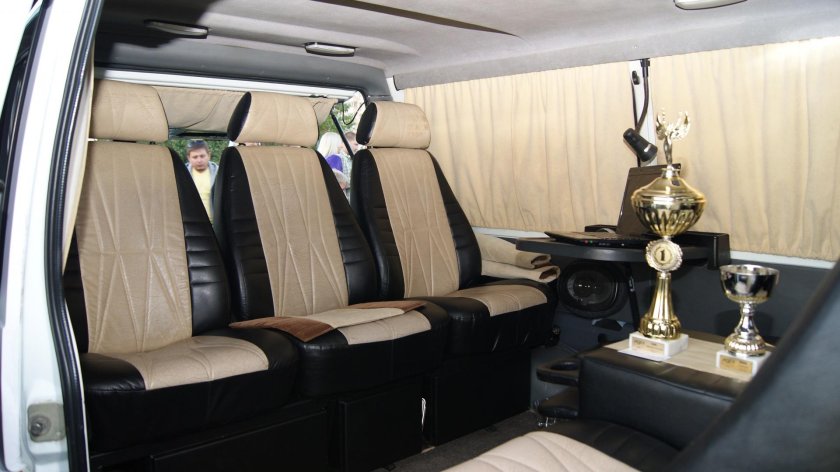 ГАЗ 2217 Соболь Баргузин салон