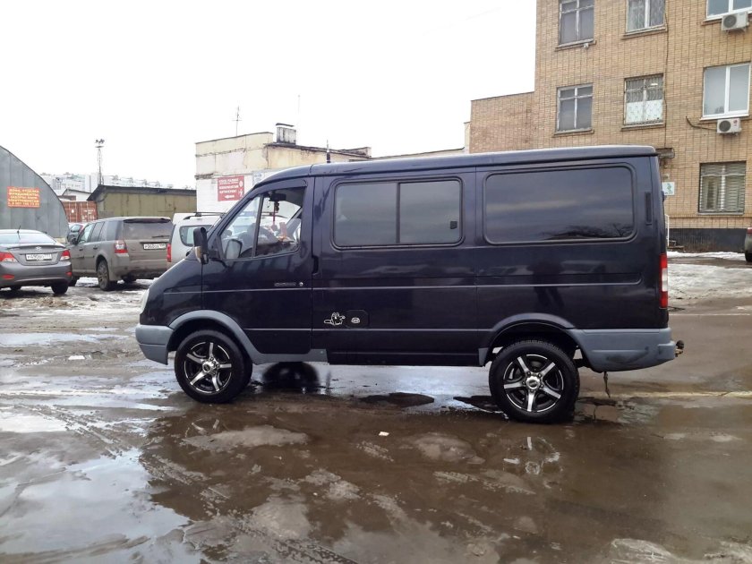 ГАЗ 2217 Баргузин