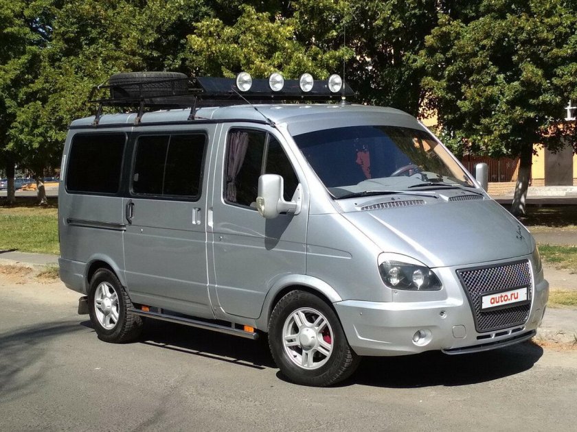 ГАЗ Соболь 2217