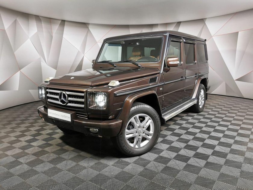 Коричневый мерседес