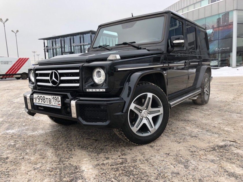 Mercedes g class 2010