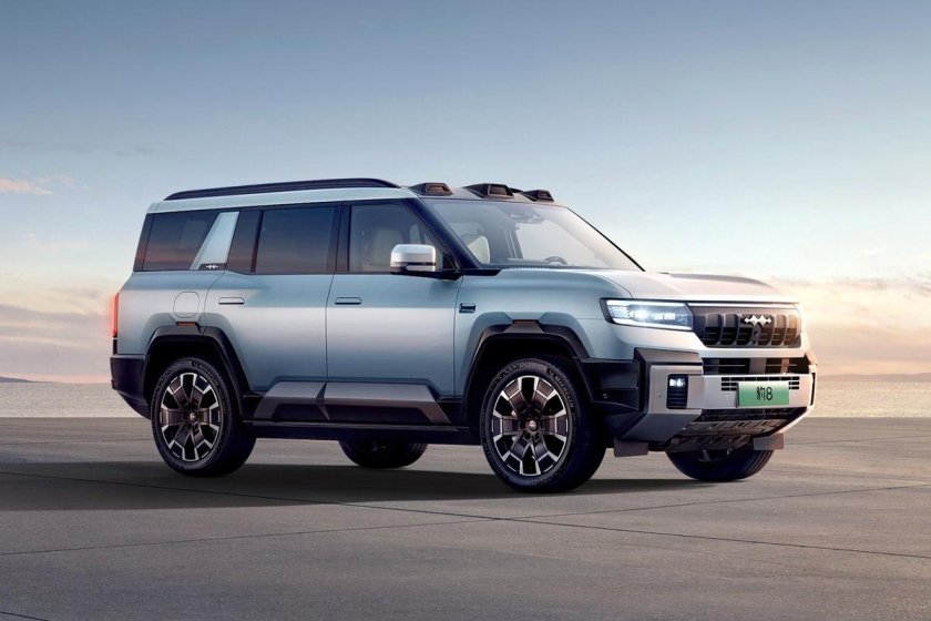 Китайские внедорожник