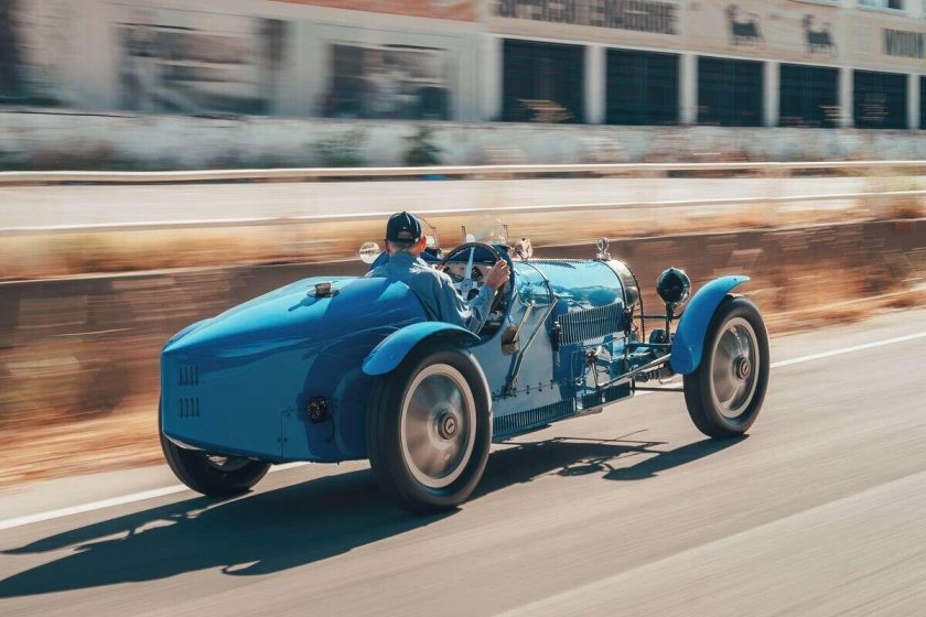 Bugatti type 35 b roadster